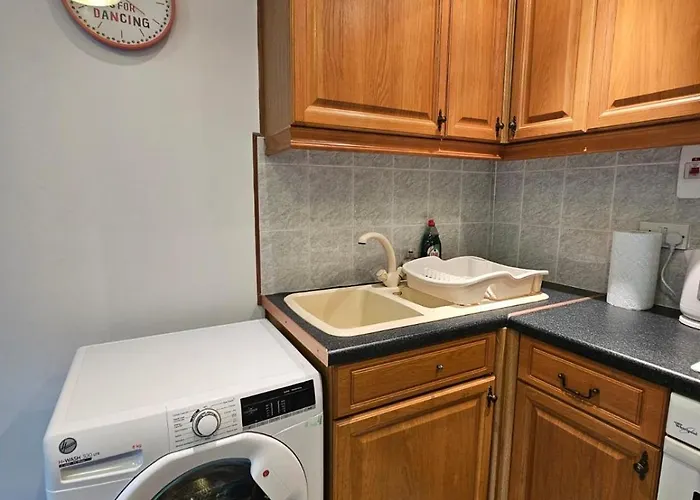 Central Cosy Flat, Long Term Welcome